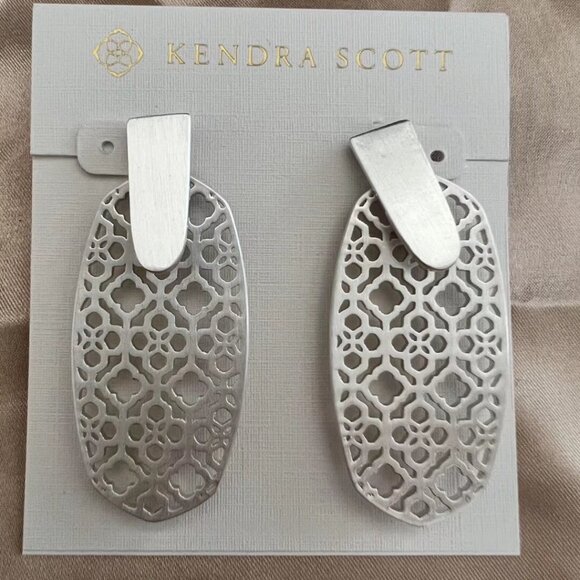 Kendra Scott Stud Earrings - Picture 1 of 6